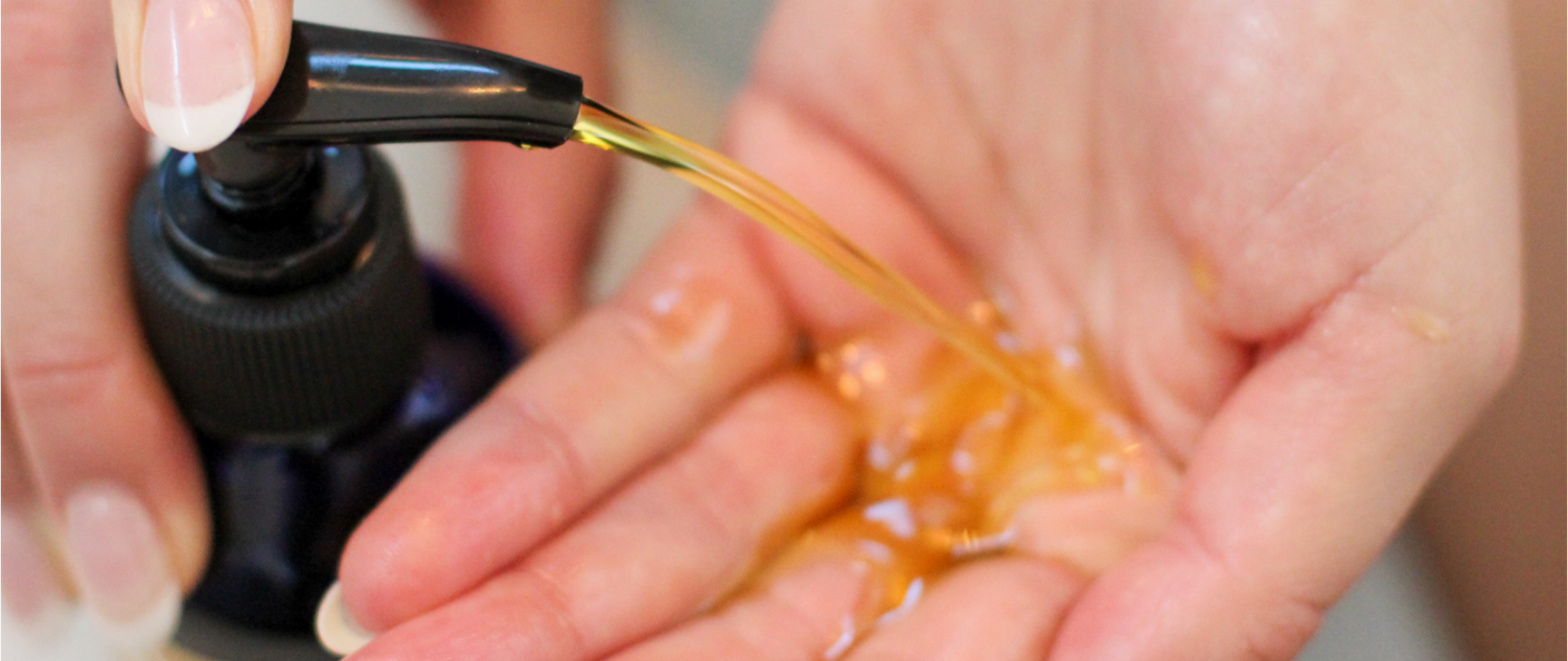 Why Moisturize with Oil?