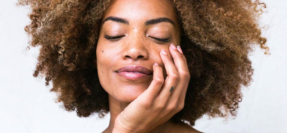 HOW TO: WASH YOUR FACE WITH OLIVE OIL